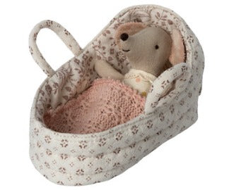 Maileg mouse carry cot