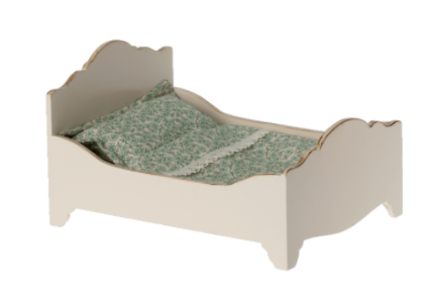 Maileg wooden bed mouse